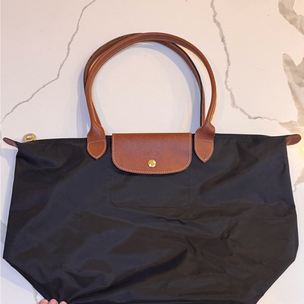 Black Longchamp Tote